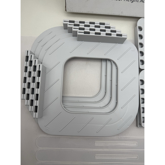 Sheet Tighteners & Bed Sheet Holders - Heavy Duty Mattress Corners to Hold Sheet - Picture 6 of 13